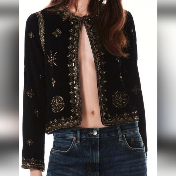 Christian Siriano Jackets & Blazers - CHRISTIAN SIRIANO NY Black velvet Metallic embroidered details. Size Small NWT